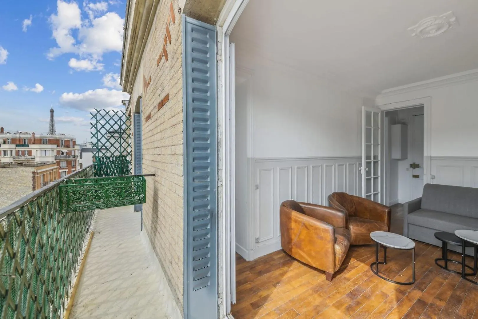 550 Quinault - Superbe A Paris